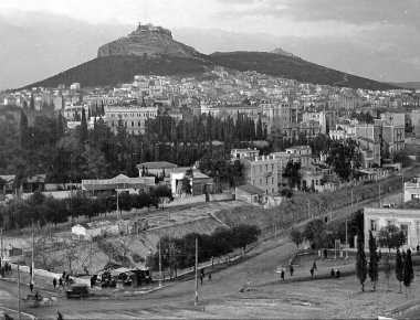 Πώς θα ήταν η Αθήνα αν είχε χτιστεί στις όχθες του Κηφισού (φωτό)